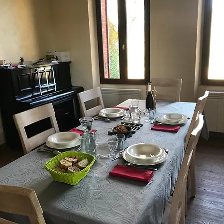 La Maison De Laujol Bed and breakfast